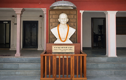 Lal Bahadur Shashtri Bhavan Varanasi